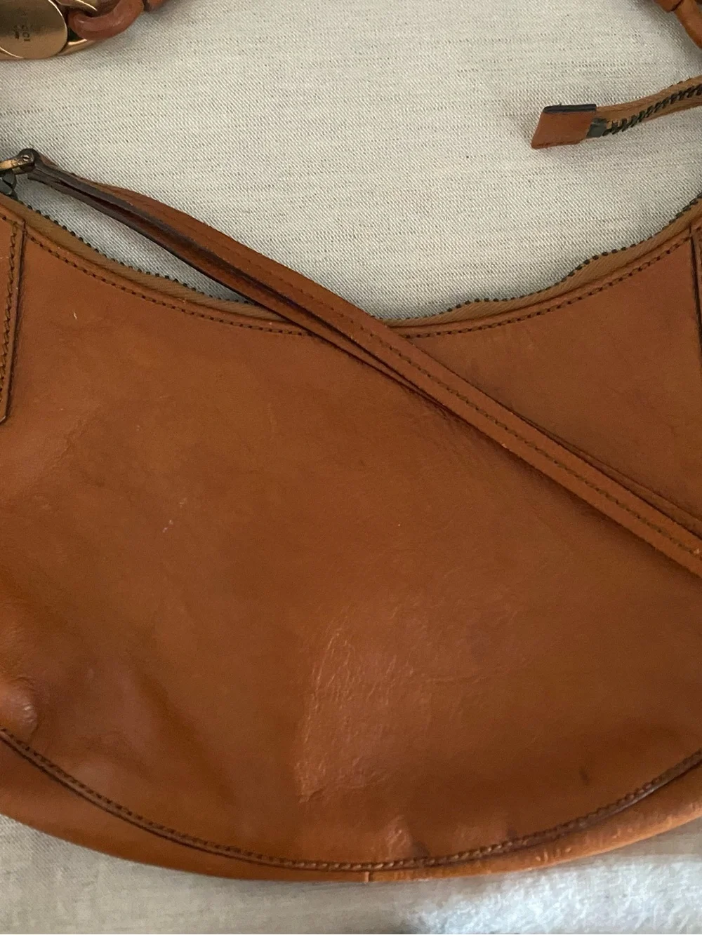 Classic Brown Leather GUCCI Crescent Shoulder Bag (HOBO)